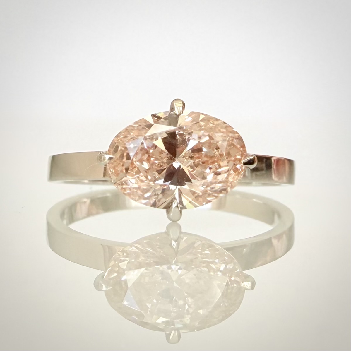 1,50 ct Light Rosé -timanttisormus 14K valkokultaa