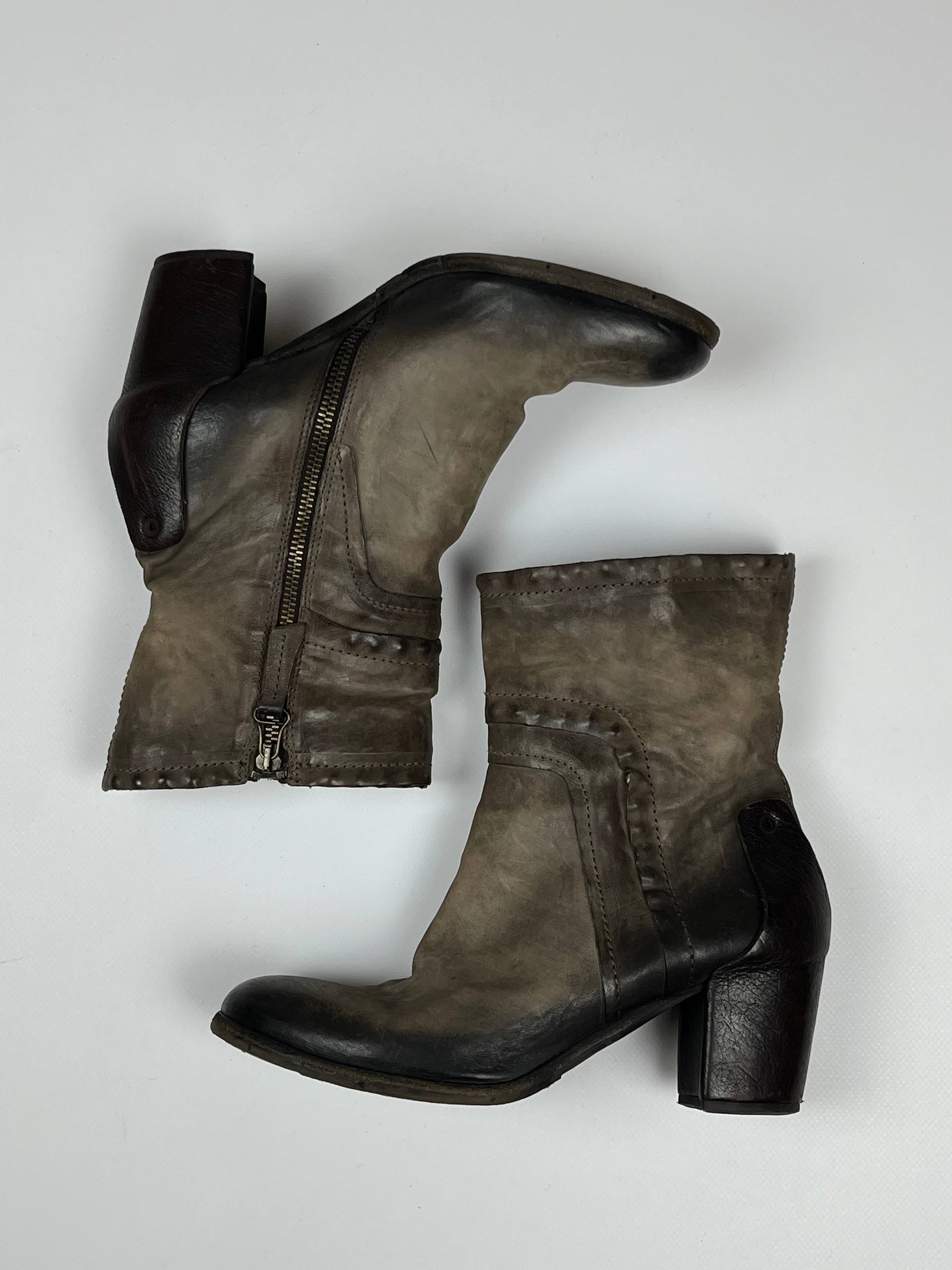 a.s 98 коричневі з темним носком