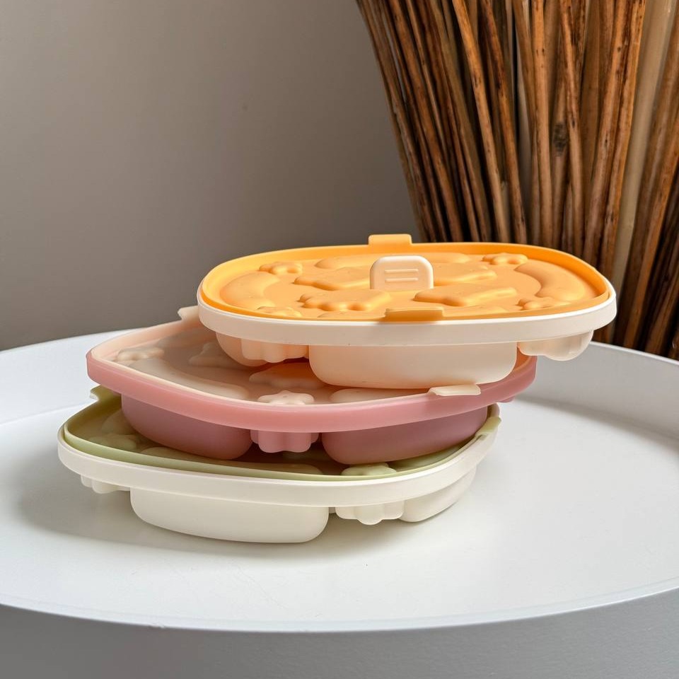 Форма з кришкою квадратна