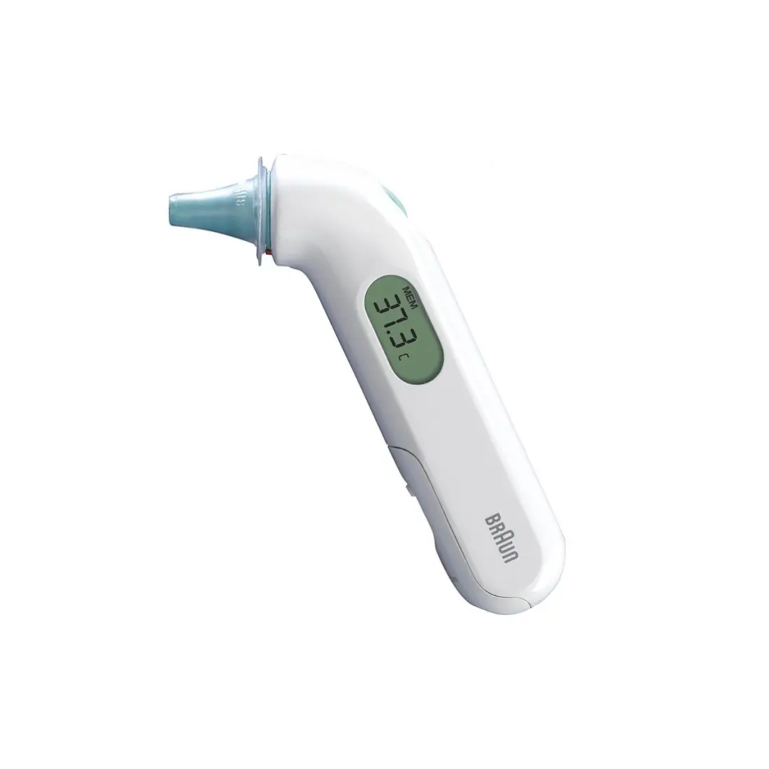 Ear thermometer