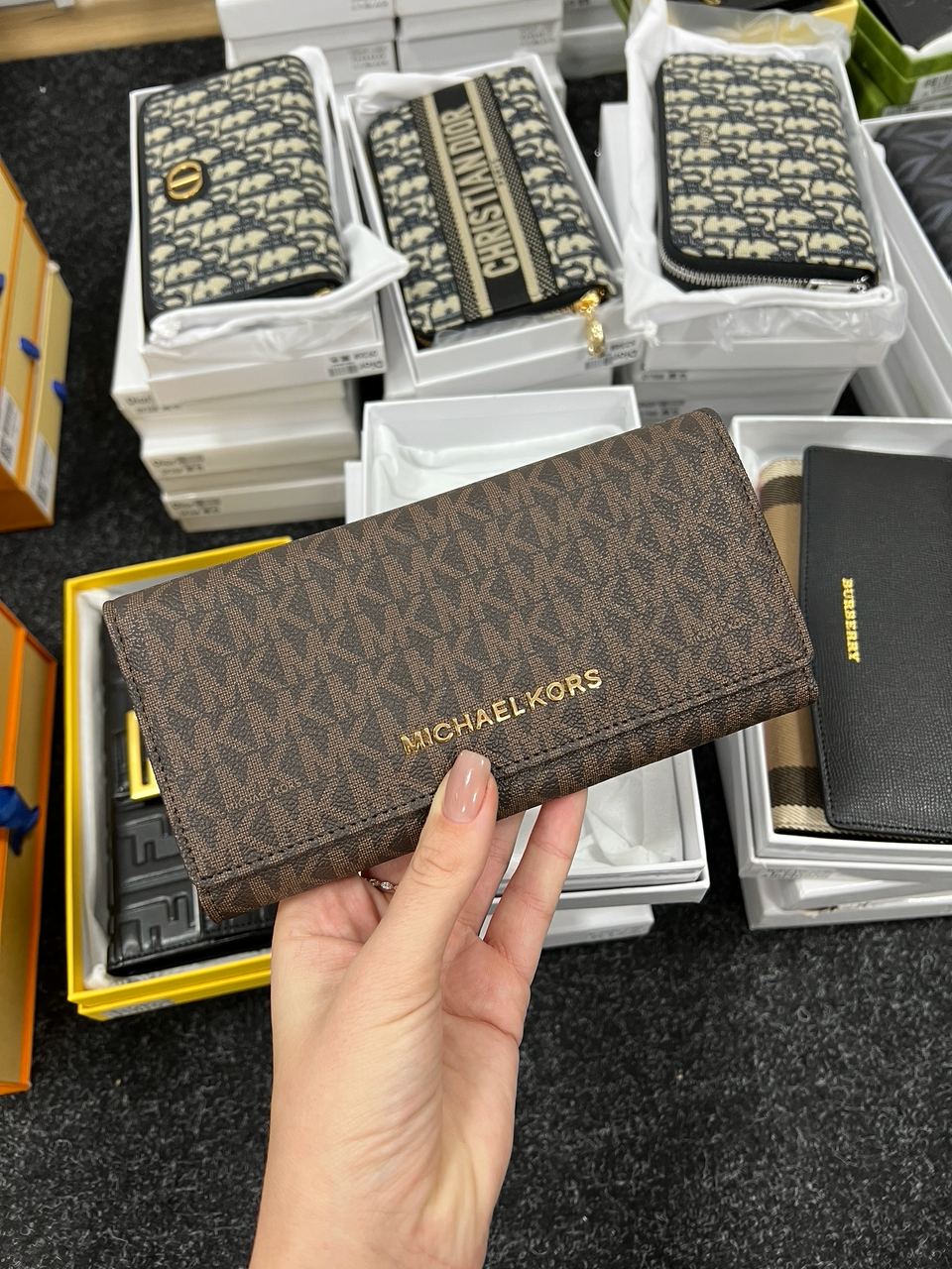 Michael Kors Jet Set travel Wallet Brown