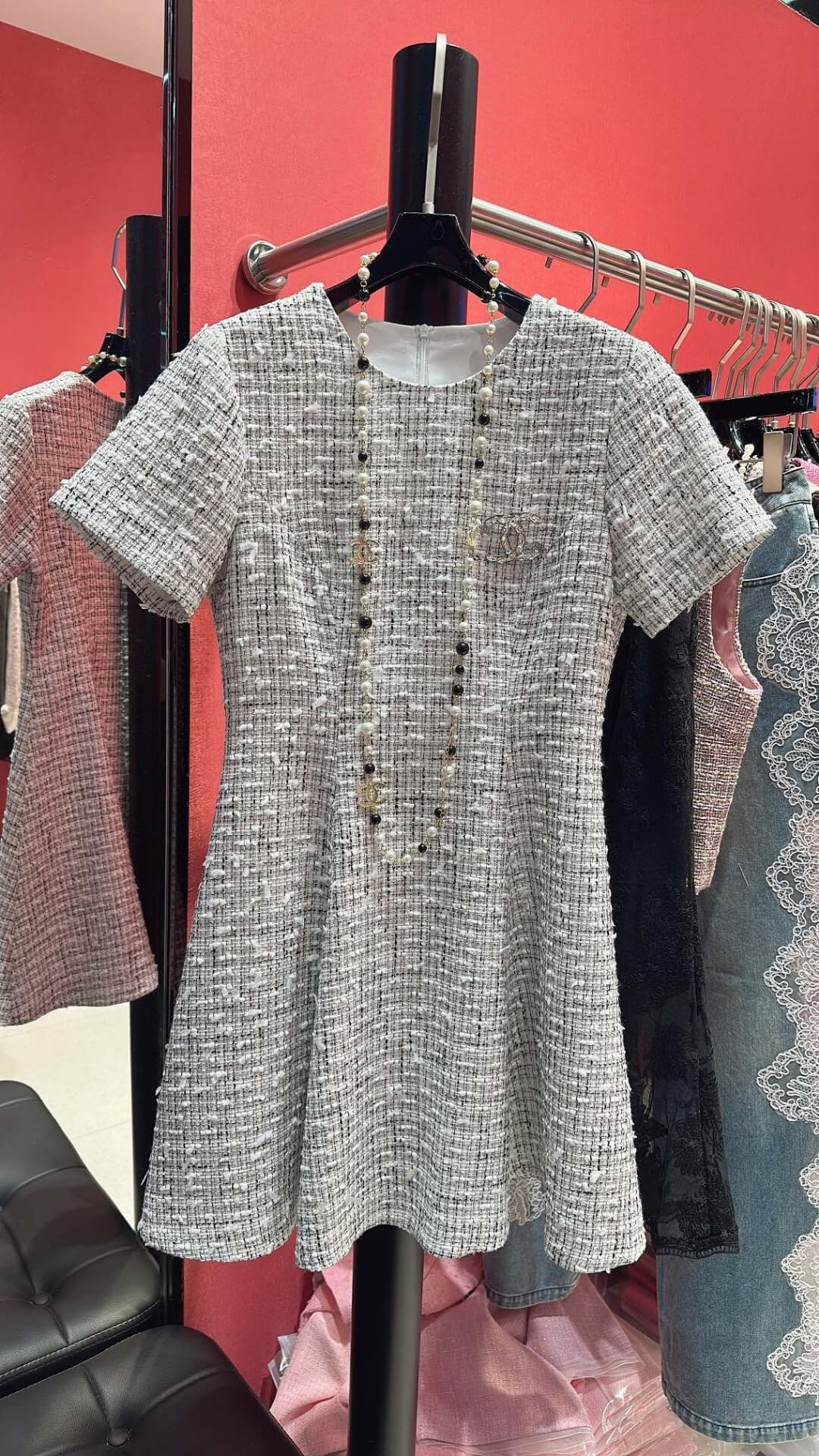 Chanel сукня