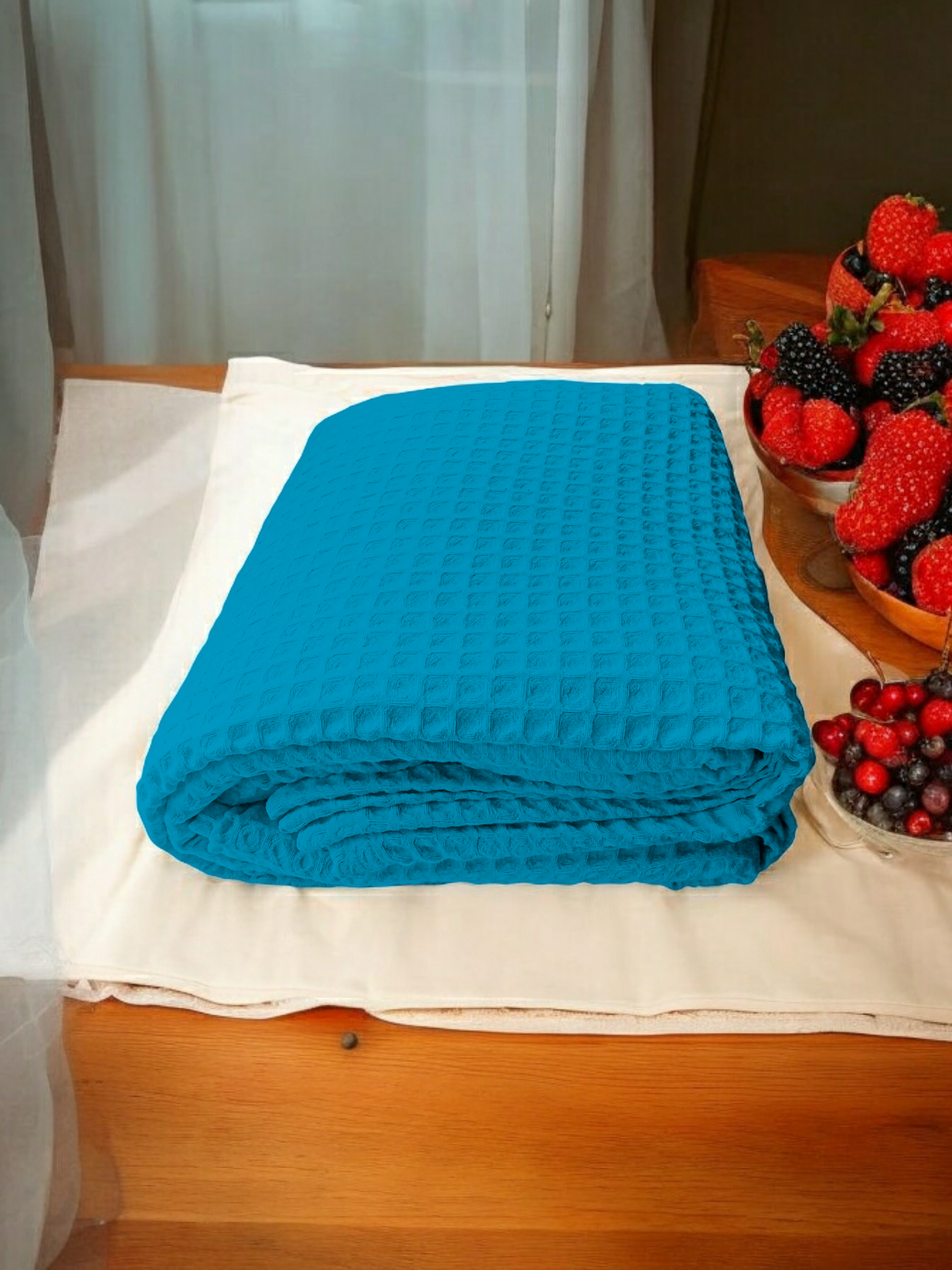 Покривало на ліжко з "грецької вафлі" лазурний