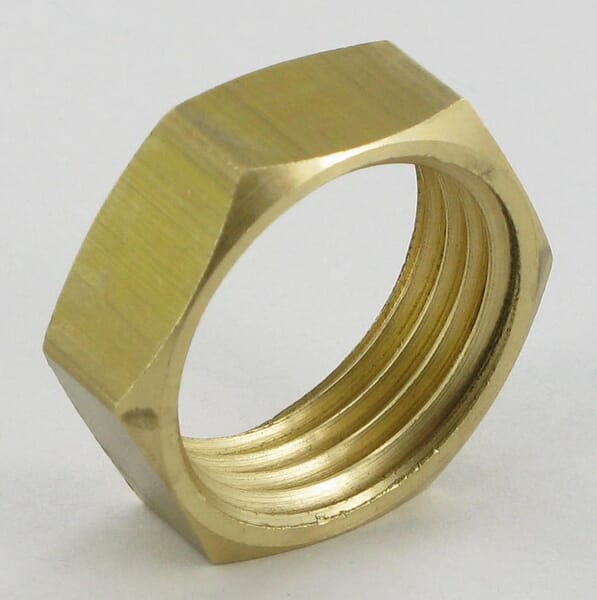 Латунна шестигранна гайка R 1/2″ Suevia