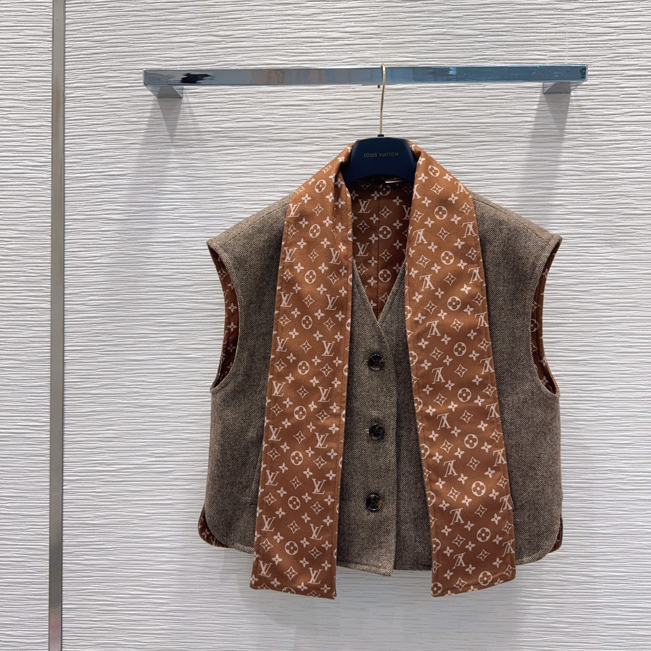 Chanel жилетка