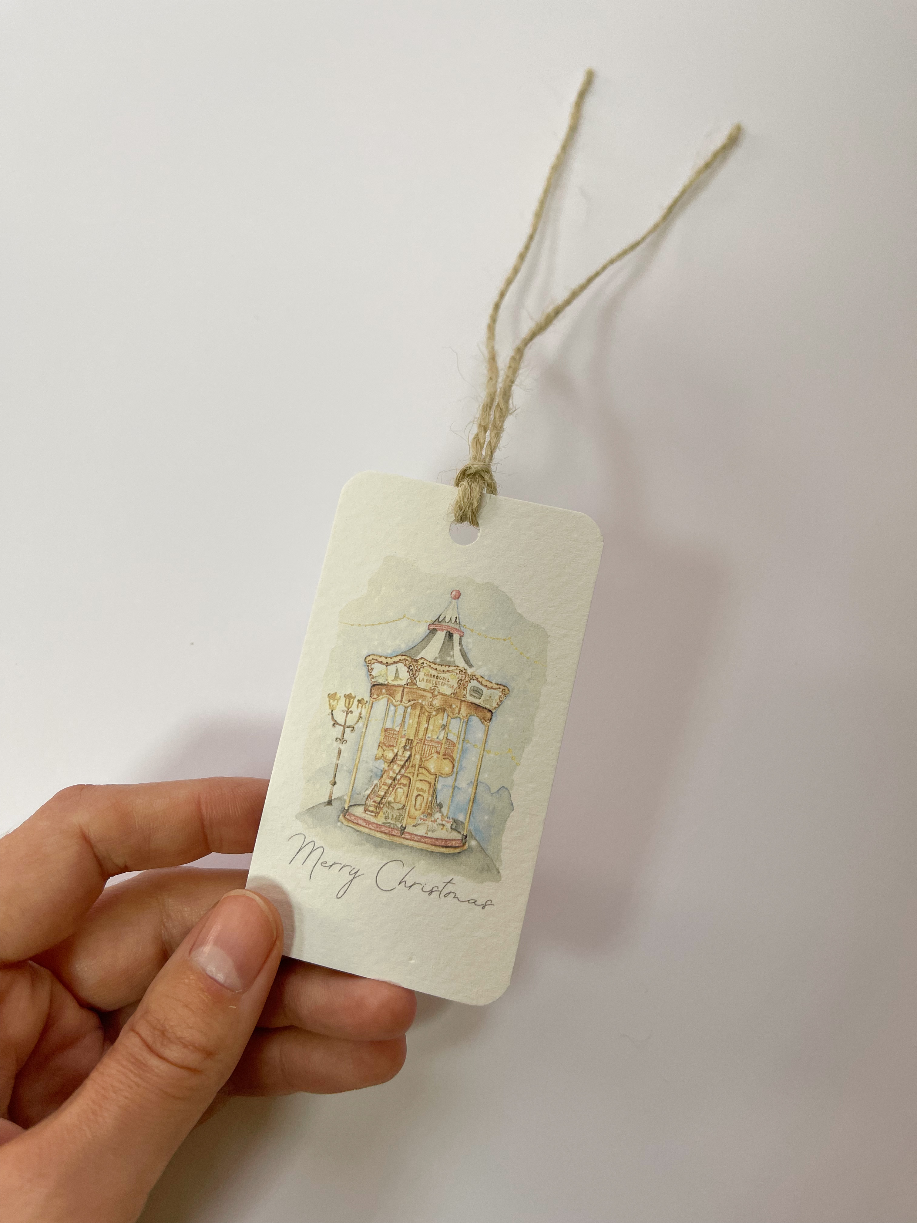 Бірка зі шнурочком 0225