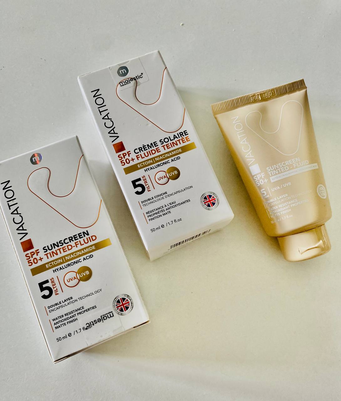 Vacation Sunscreen Tinted-Fluid Тонований сонцезахисний крем SPF 50+