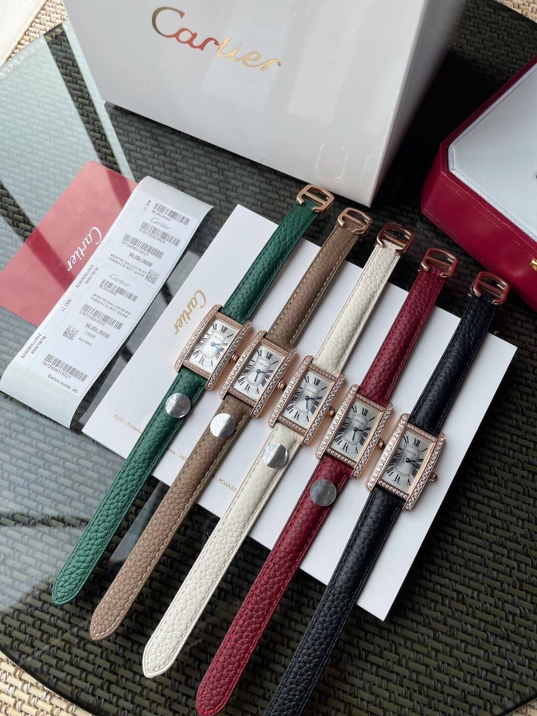 Cartier годинник