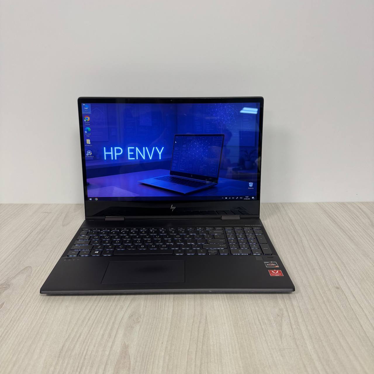 HP Envy 15m-ds0011dx x360 Touch