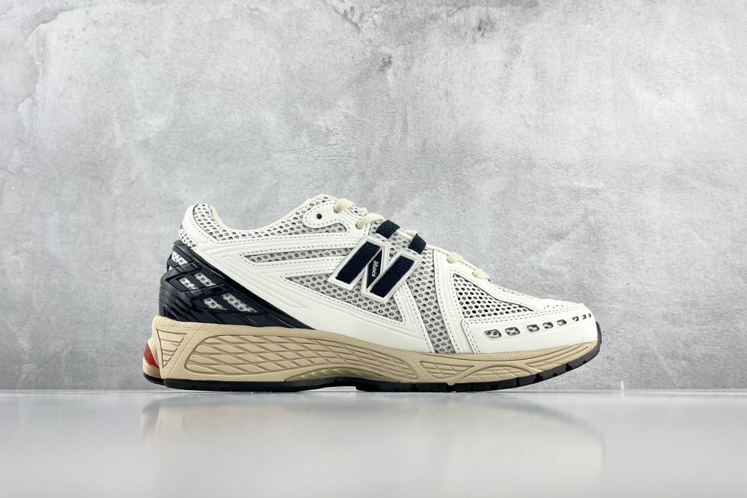   New Balance NB 1906R  M1906RR