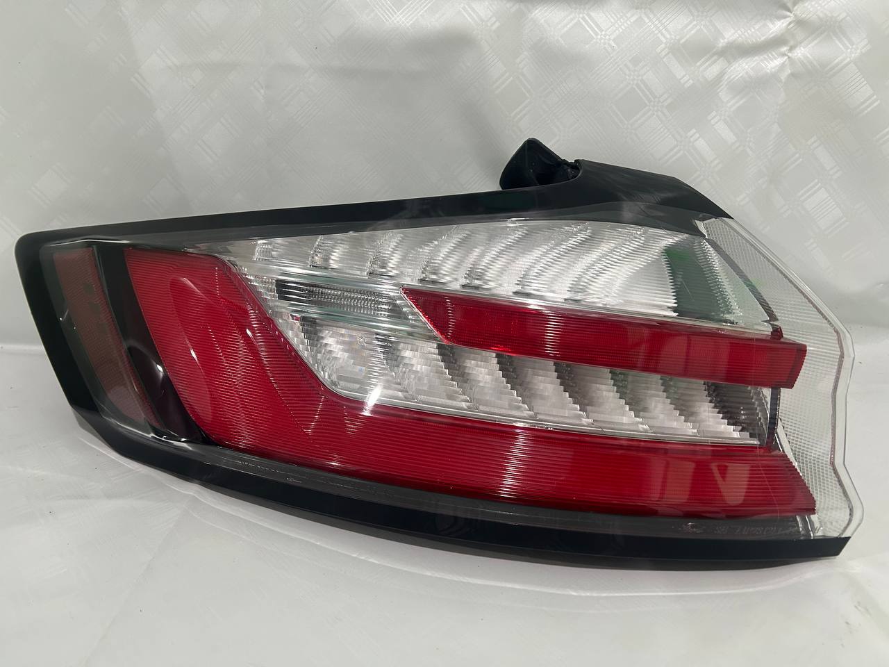 Ford Edge комплектація Titanium б.у оригінал Ліва в крило 2018 - 2024 роки