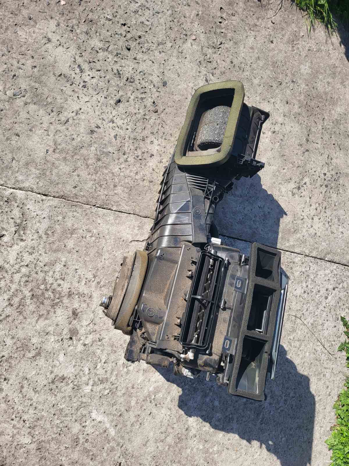 Корпус пічки Passat B6