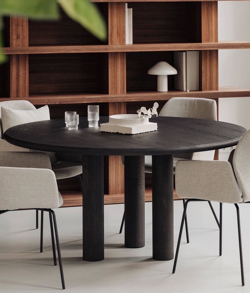 Обідній стіл Haven з масиву дуба / ясеня