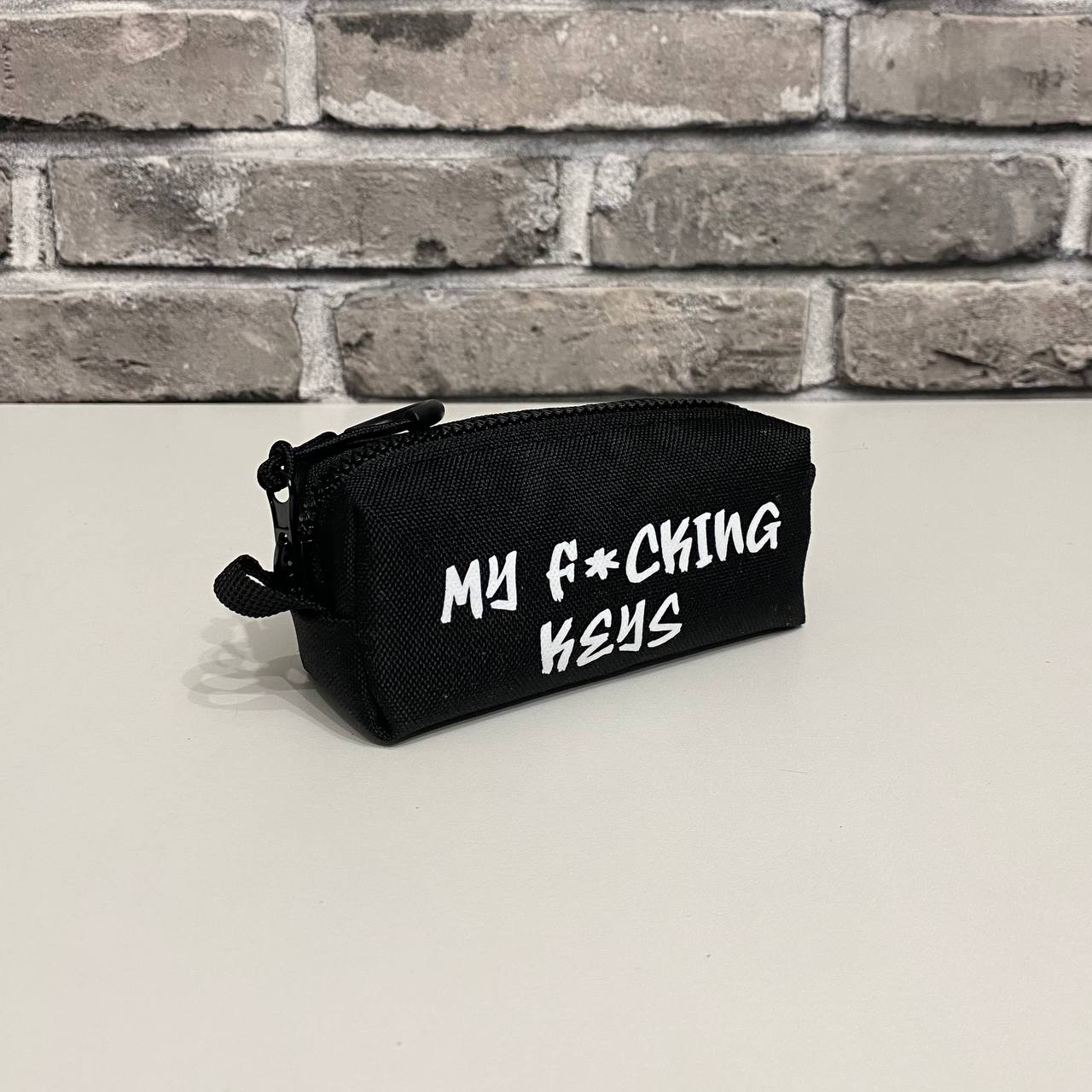 Ключниця на блискавці з принтом