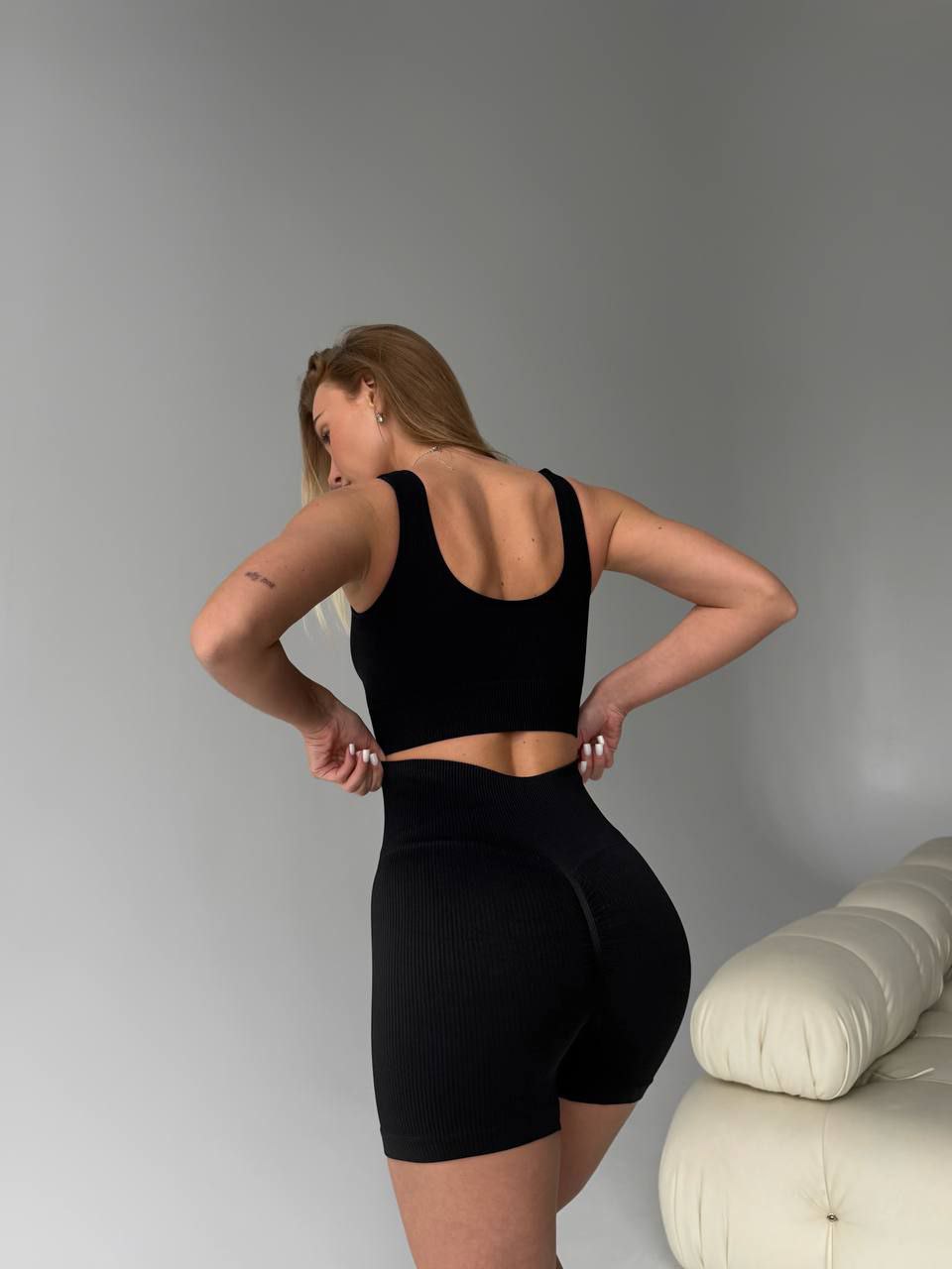 Велосипедки в рубчик із Пуш ап Укорочені в кольорі електрик