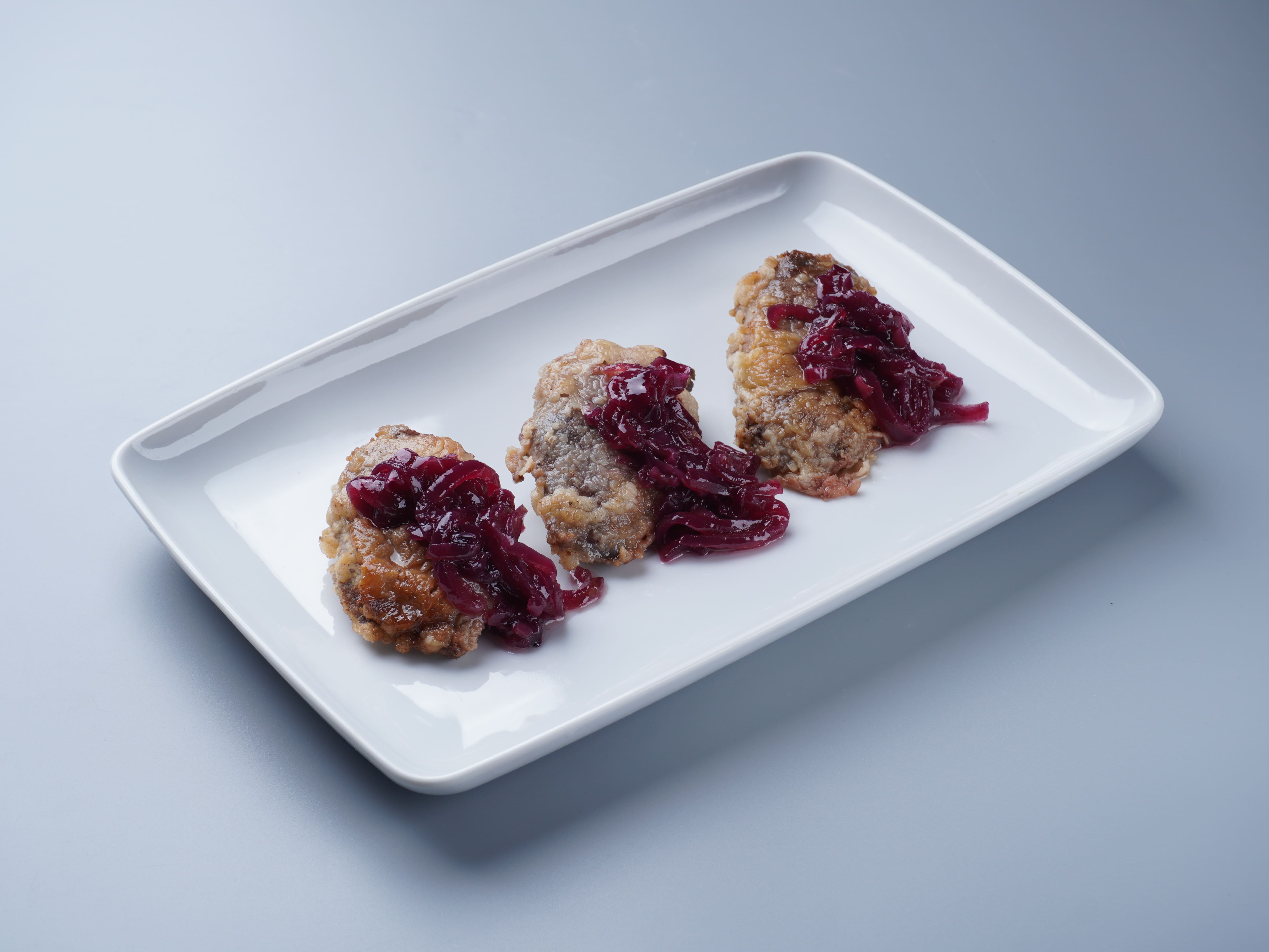 Печінка смажена з кримською цебулею (100 грам)