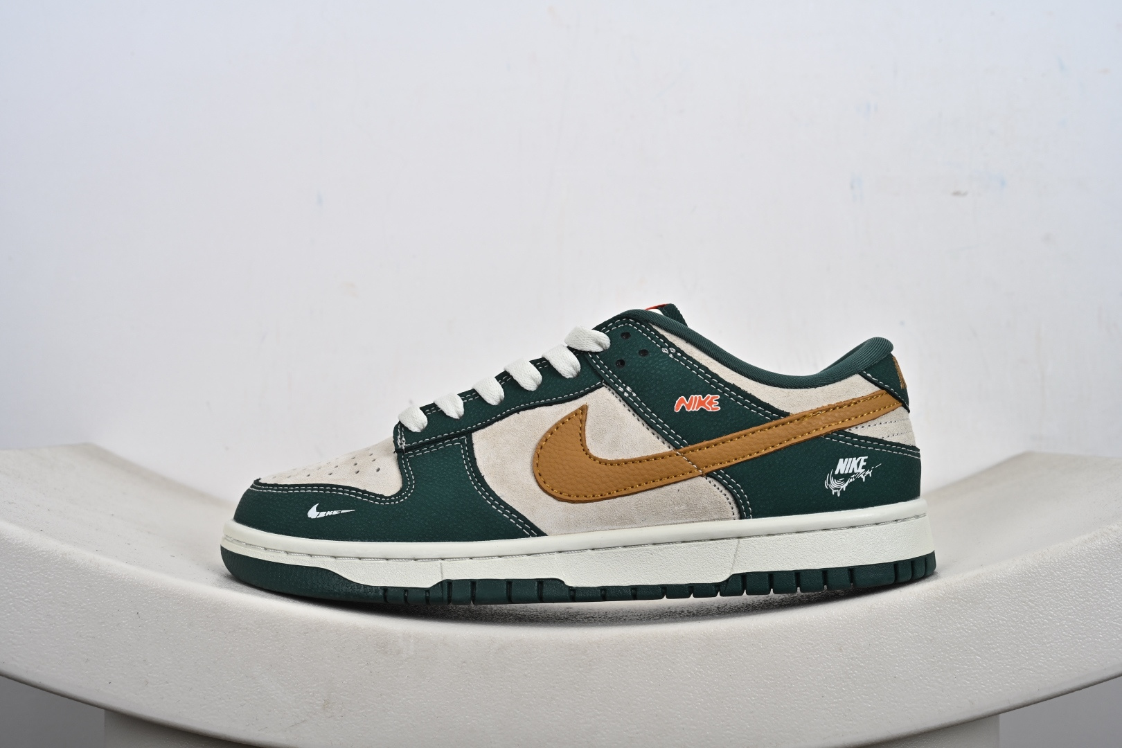 Custom Nike SB Dunk Low YF9511-921