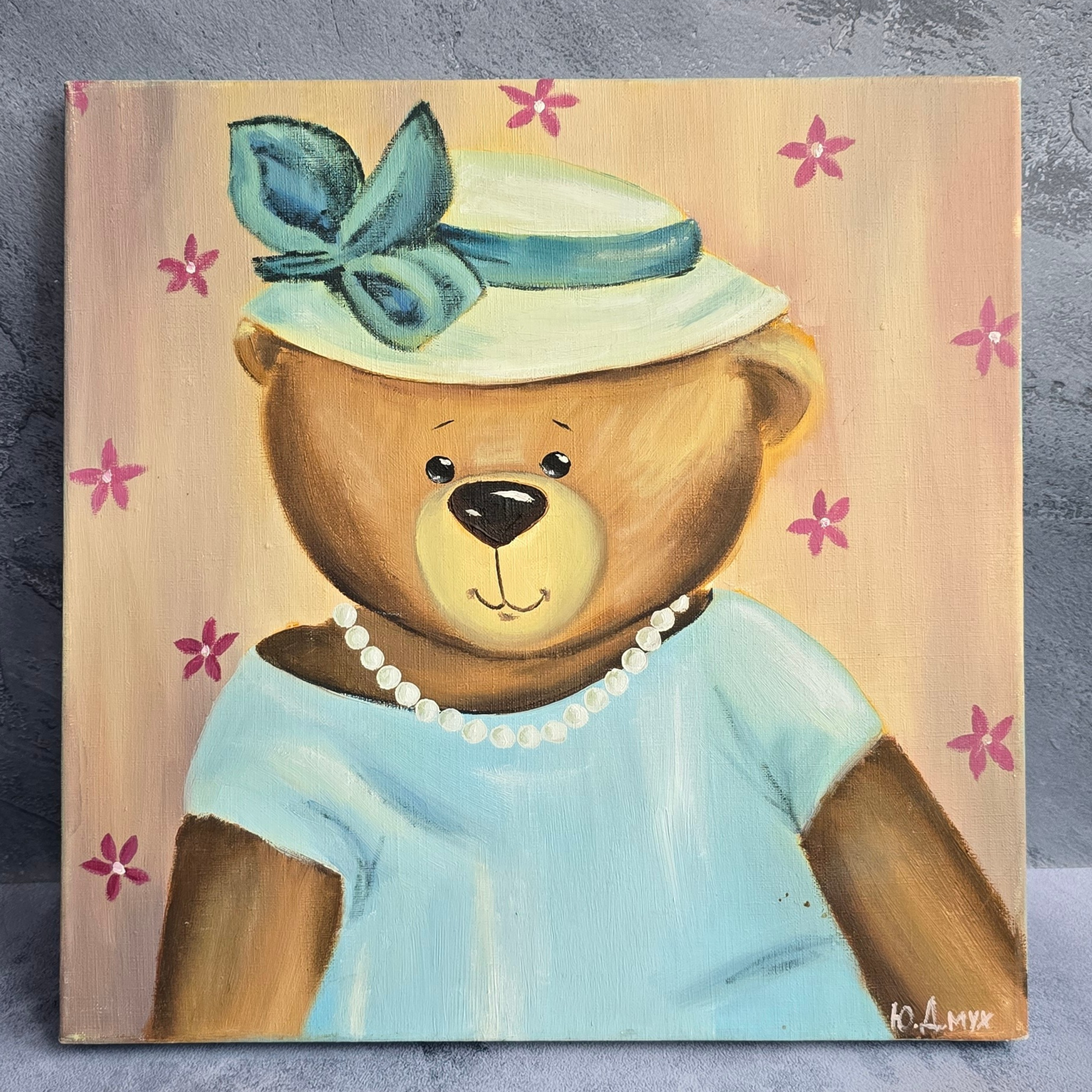 Painting Teddy bear lady