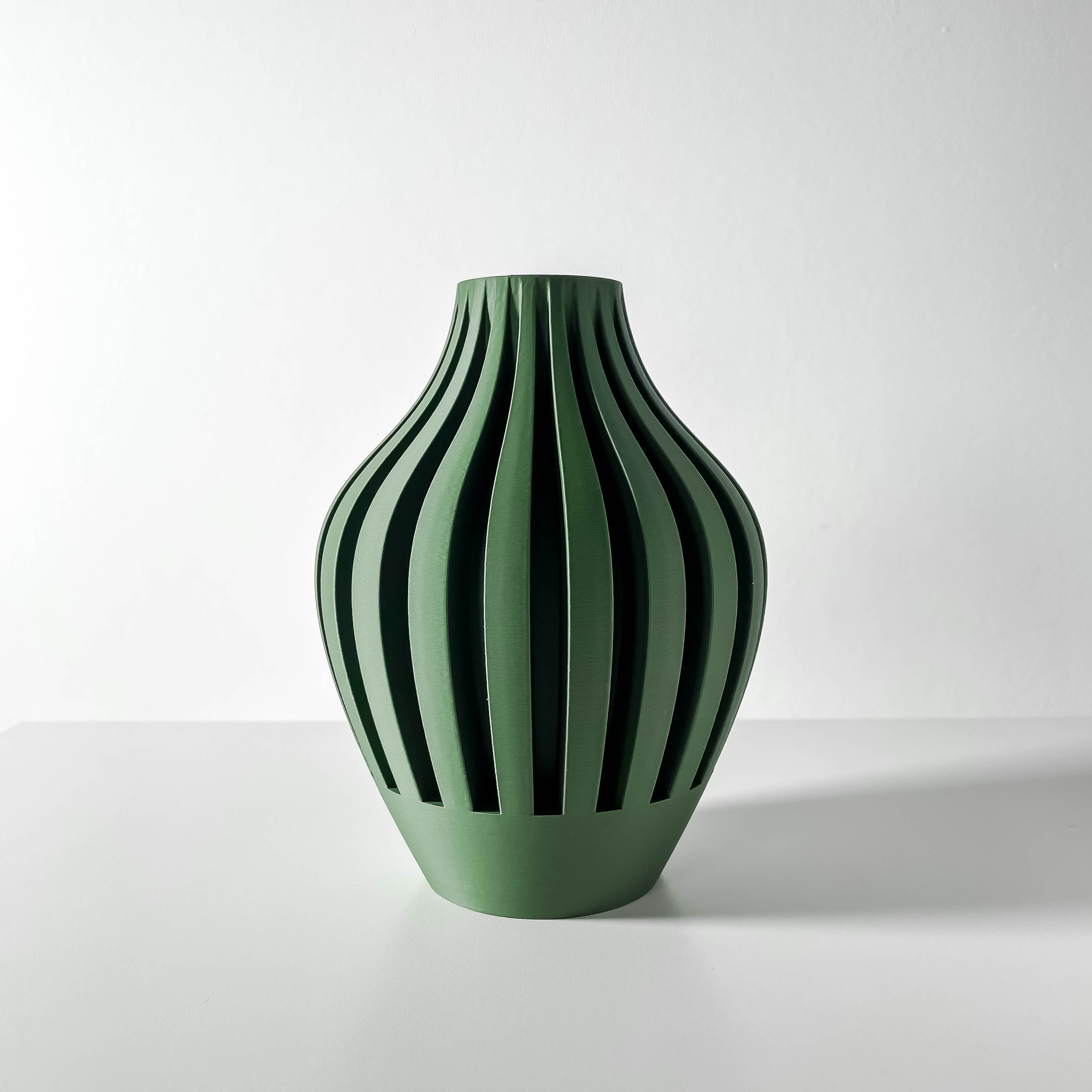 Leris Vase – Elegant 3D Printed Vase