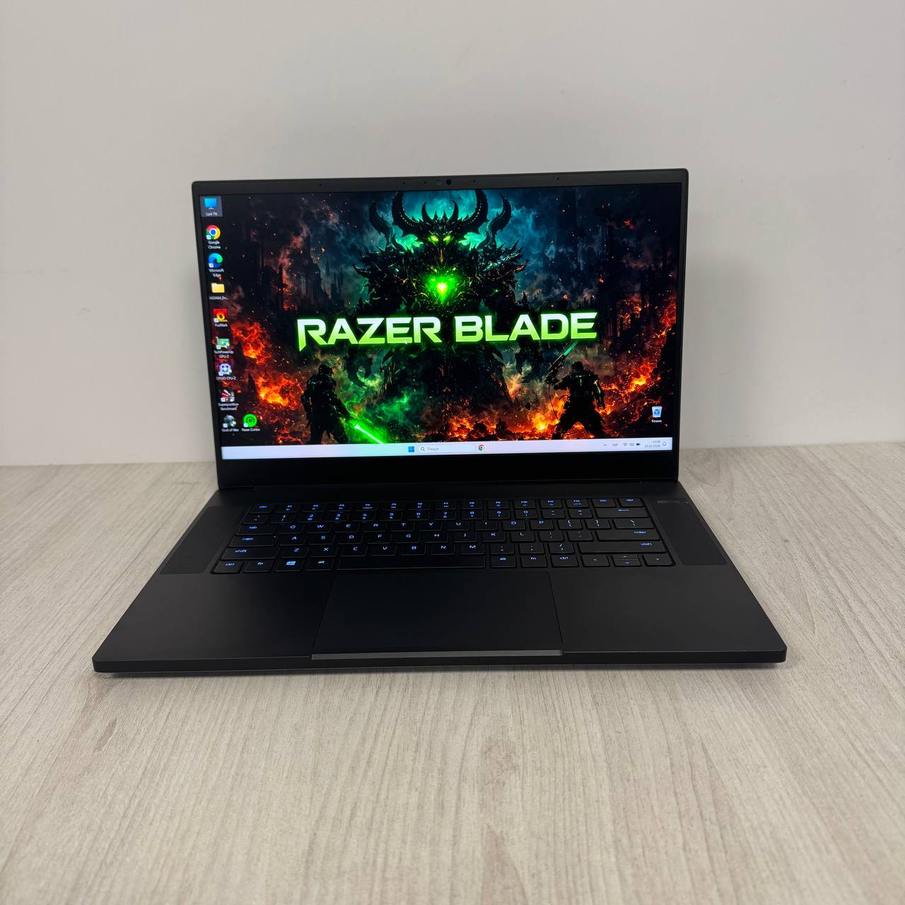 Razer Blade 15 RZ09-0409 RTX 3070 240Hz