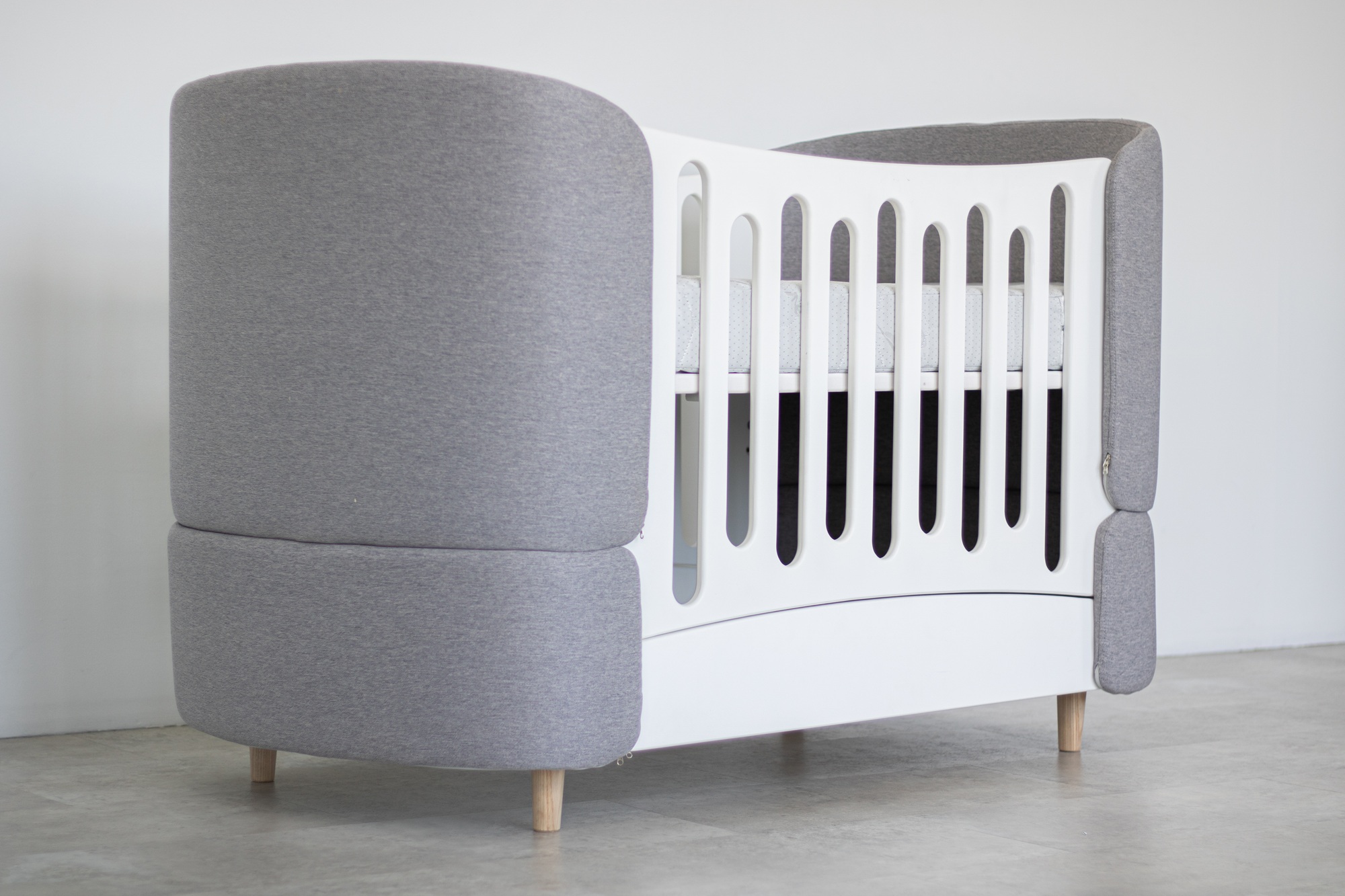 Дитяче ліжко-трансформер NEWBORN (0-5 років), тканина рогожка. Сірий