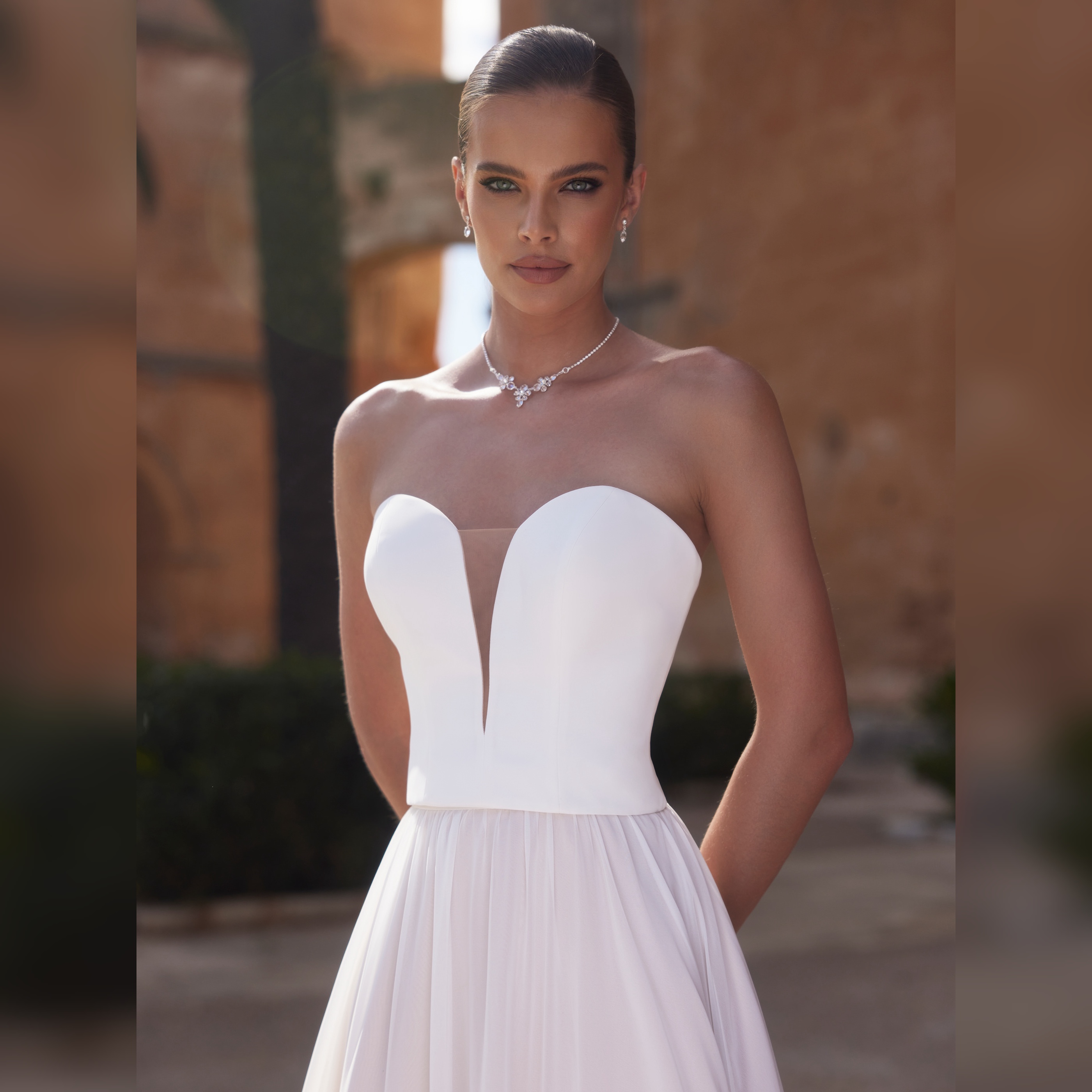 Bianco Evento Brauttop E457