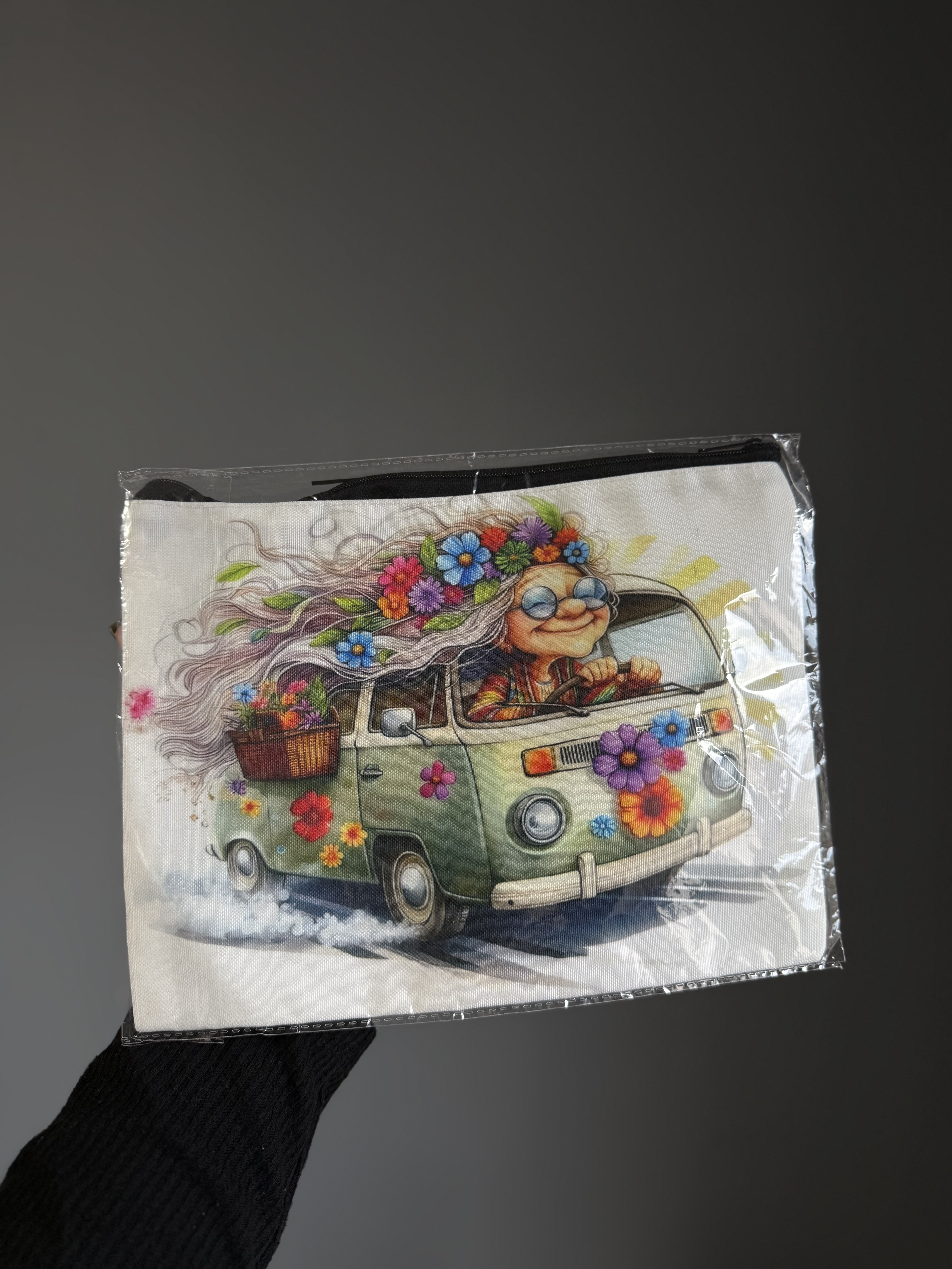 Косметички для зберігання езотеричних атрибутів