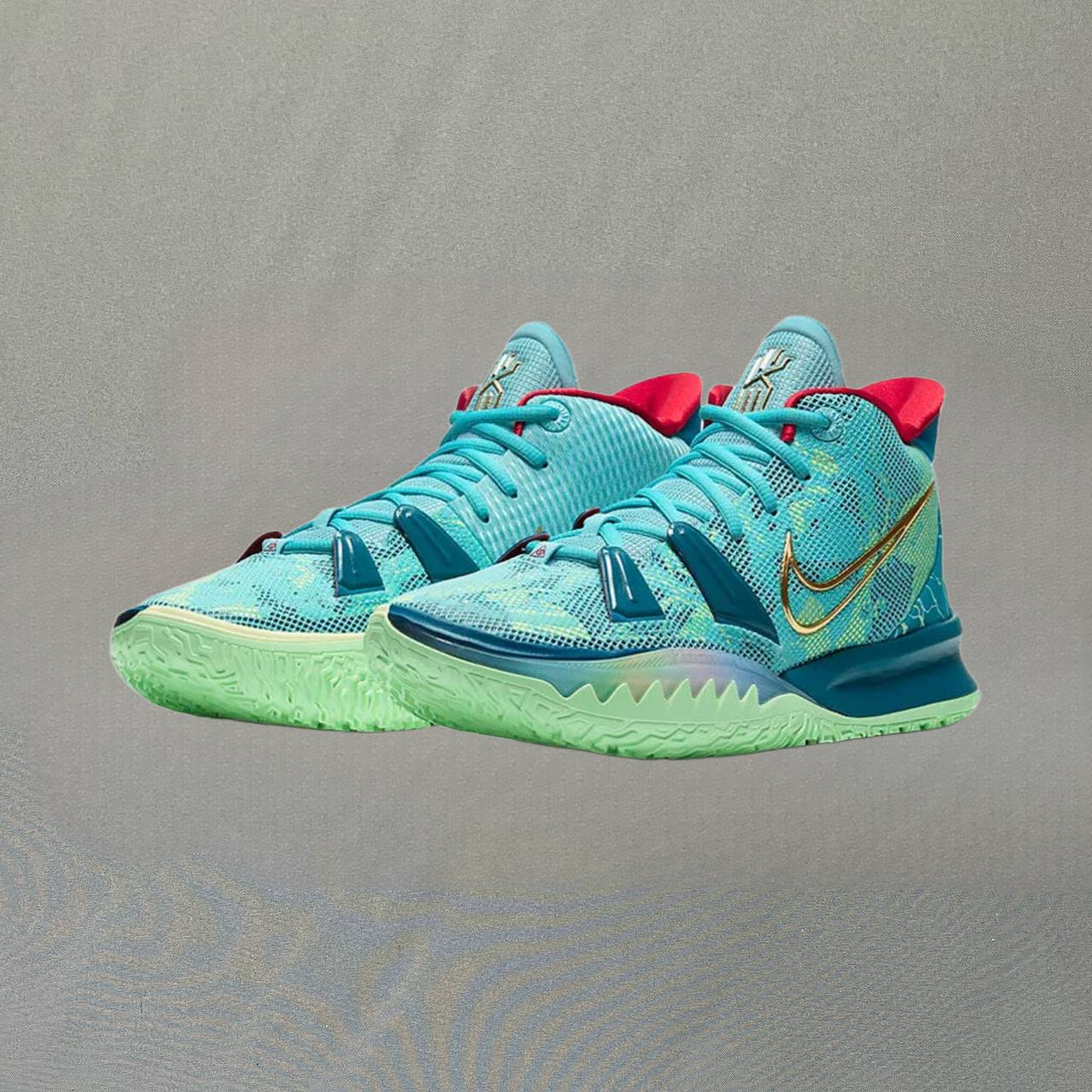 Nike Kyrie 7