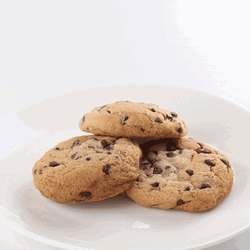 Chocolate Chip Biggies with Walnuts 8oz.