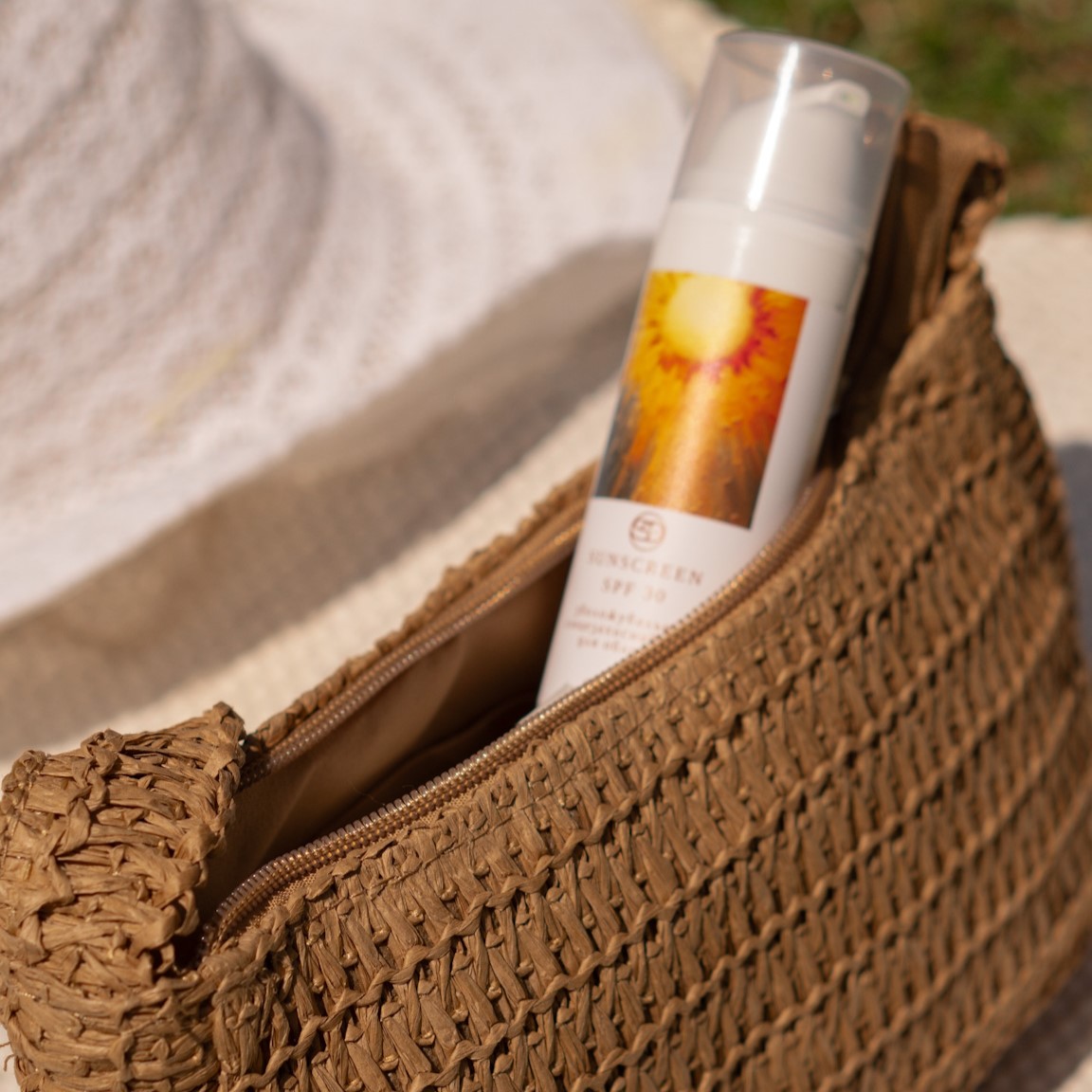 Сонцезахисний крем для обличчя з SPF 30