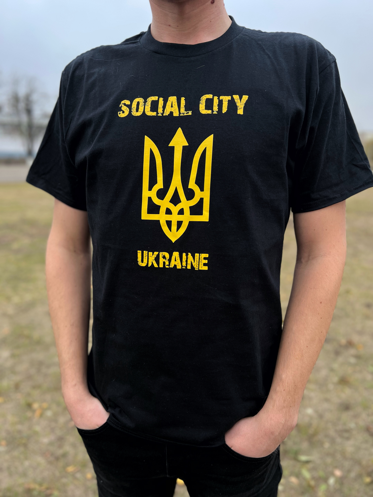 Футболка SOCIAL CITY UKRAINE gold | T-shirt SOCIAL CITY UKRAINE gold