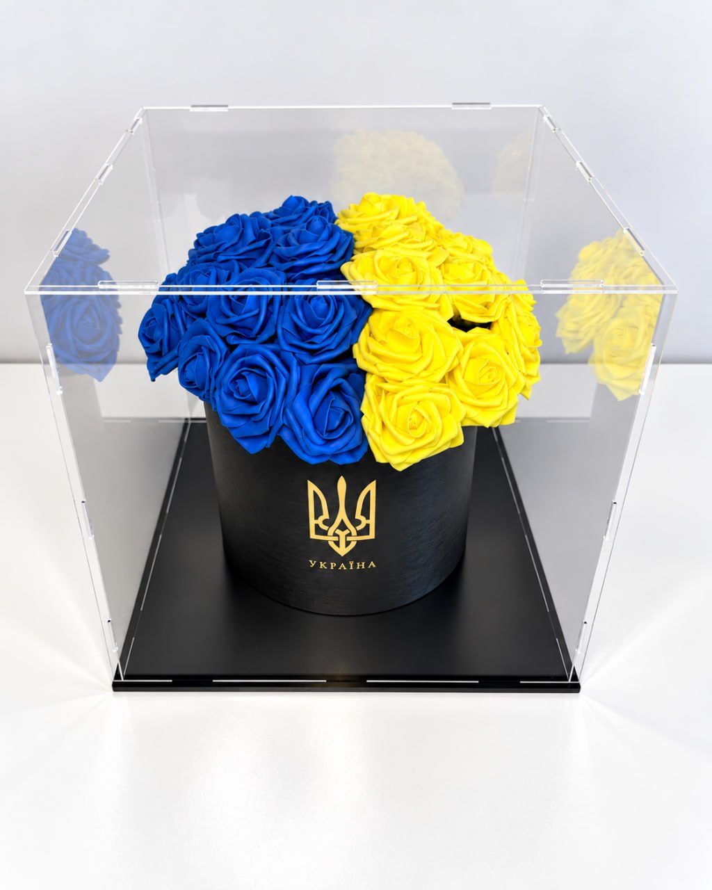 Готова композиція 🌹Синьо-жовті троянди в кубі 