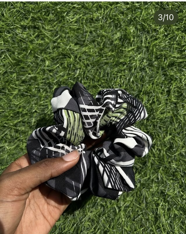 glowish - Hair Scrunchies.