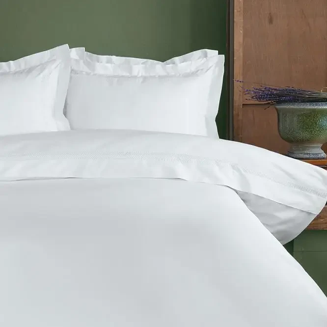 Комплект постільної білизни Chevron Issimo Home 300 ТС Білий