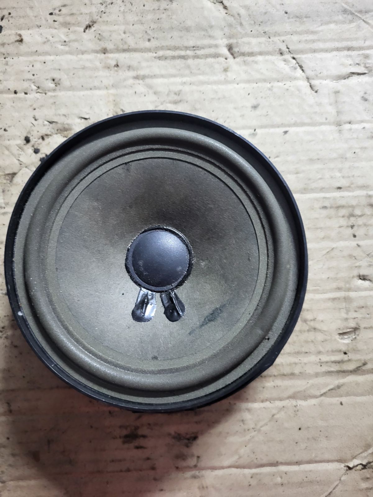 задній динамік Passat B6 2.0 BMP