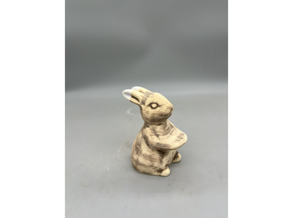 Фігурка зайчик