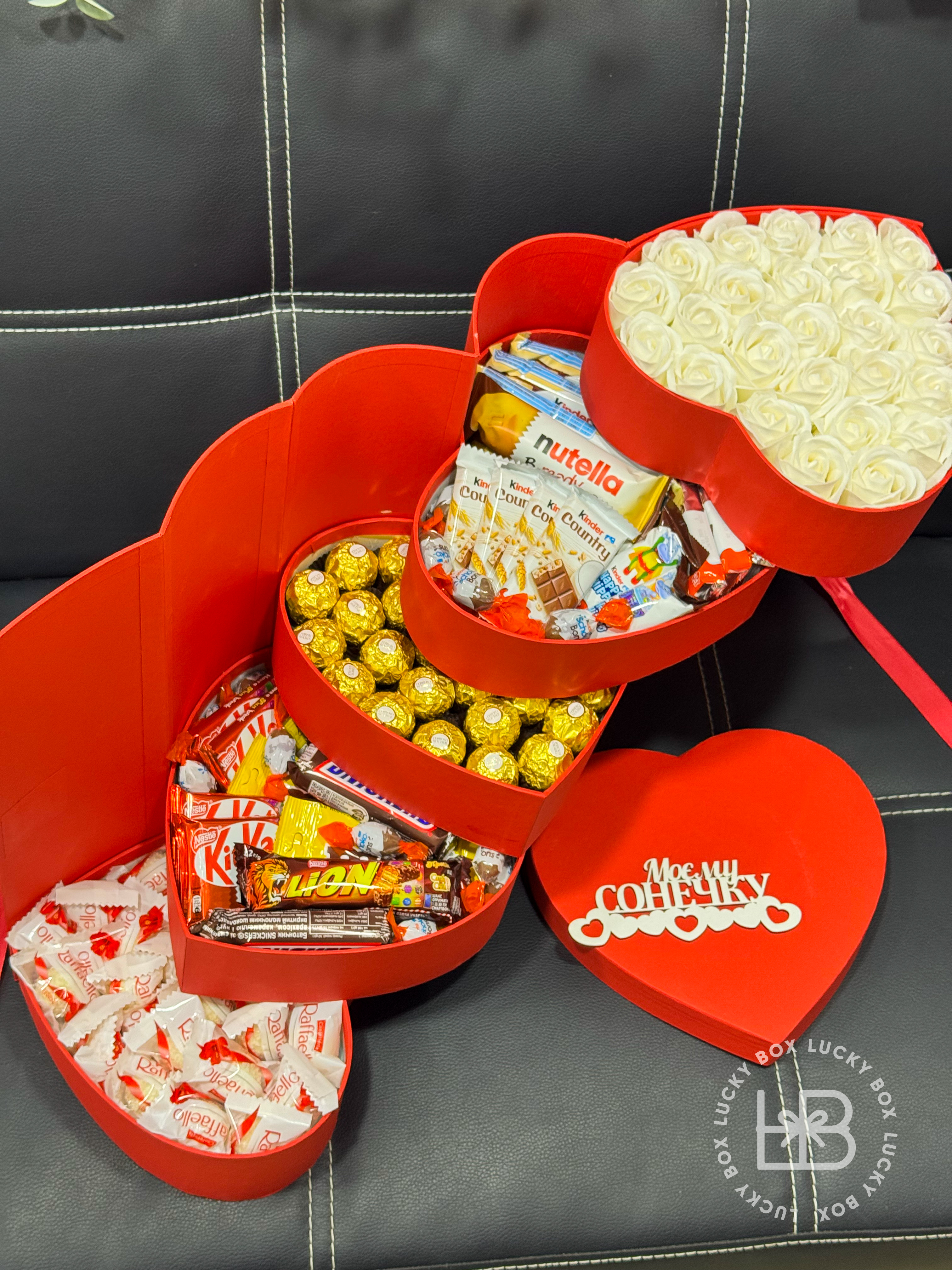 5-ти ярусний з солодощами