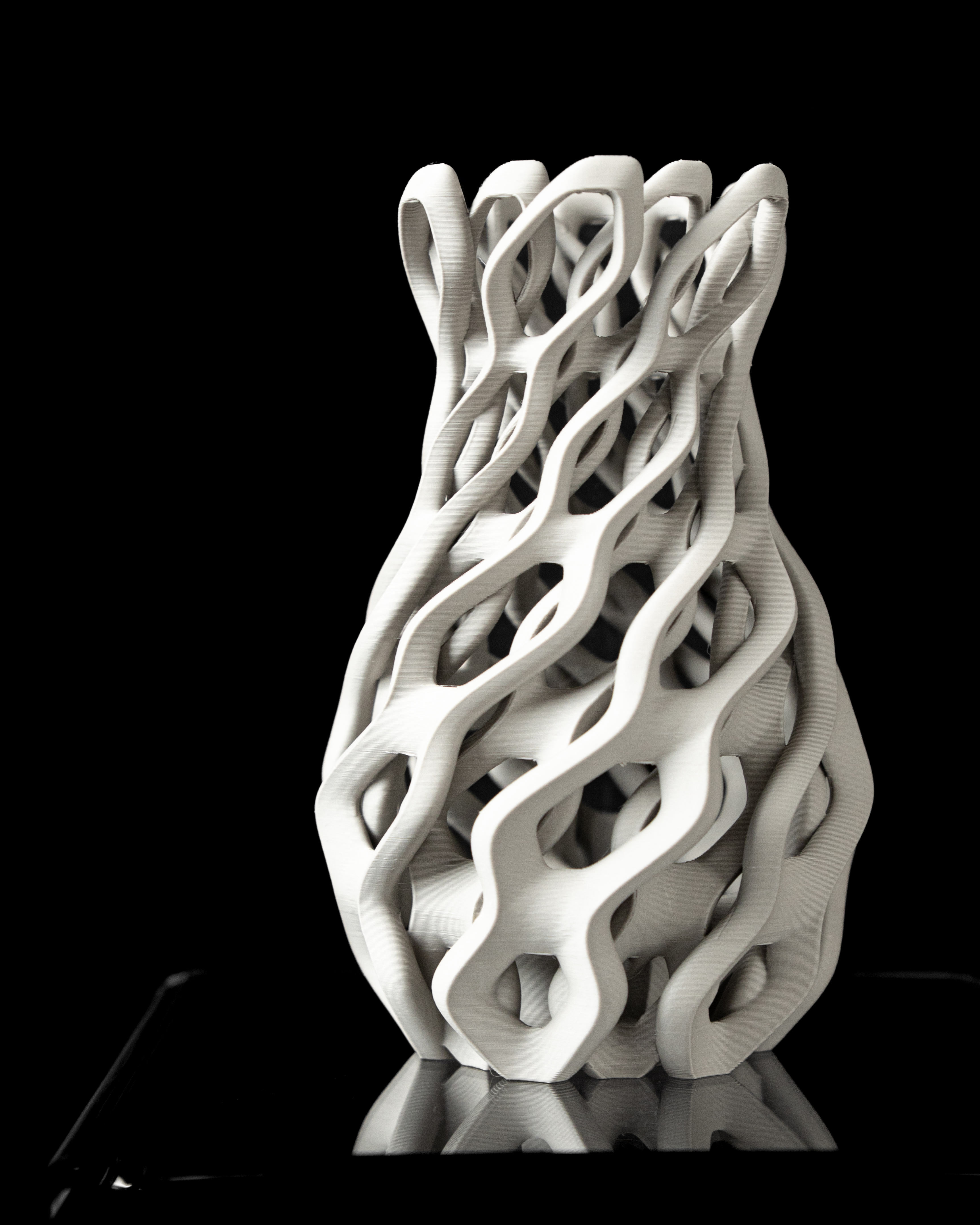 Chain Flower Vase – 3D Printed Decorative Vase