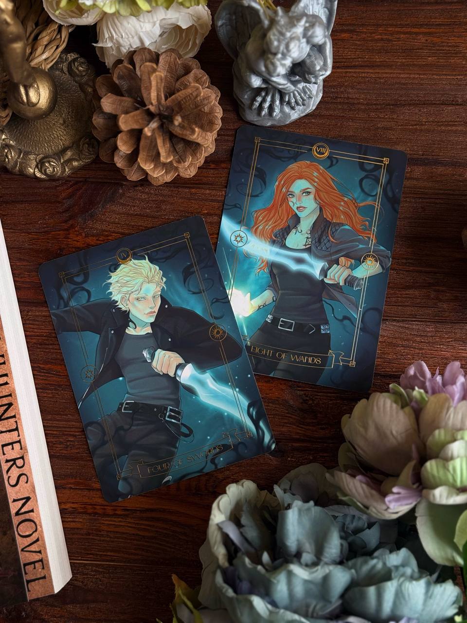 Карти таро Four of Swords та Eight of Wands