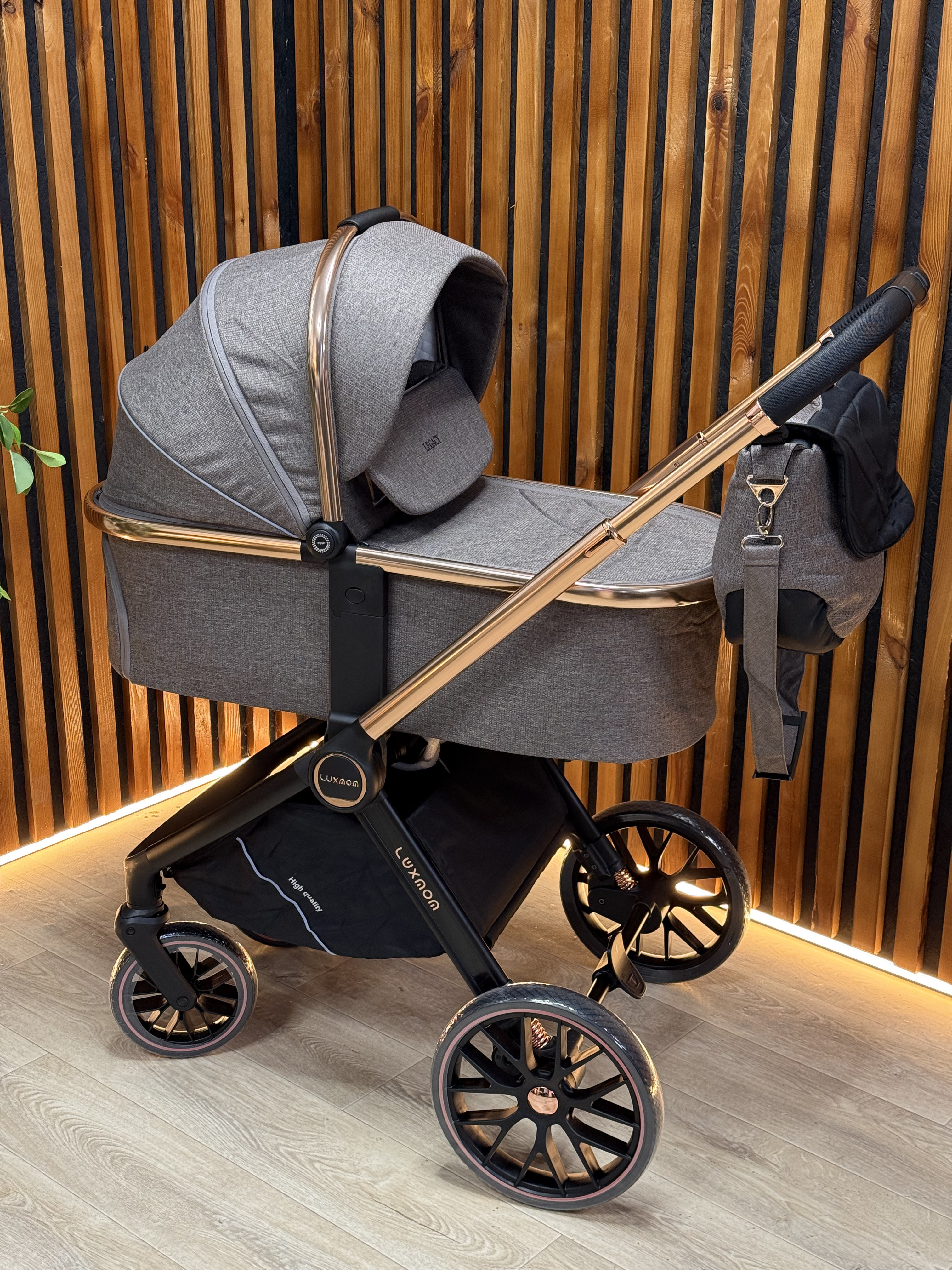 Коляска POTÉ LUXMOM 788 коричнева