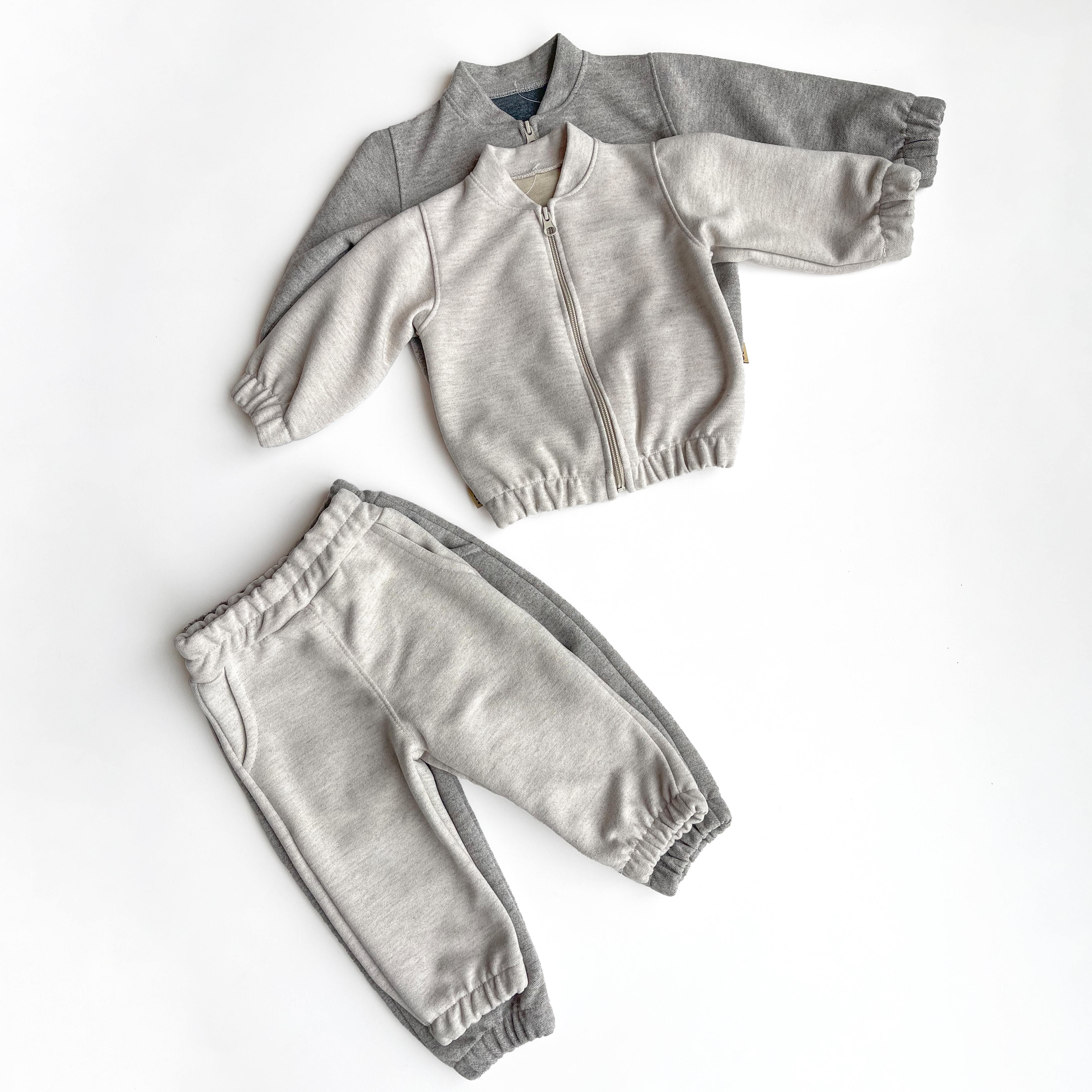 Меланжевий костюм