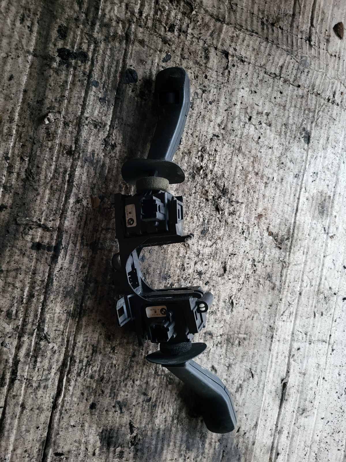 Підрульові перемикачі BMW E39