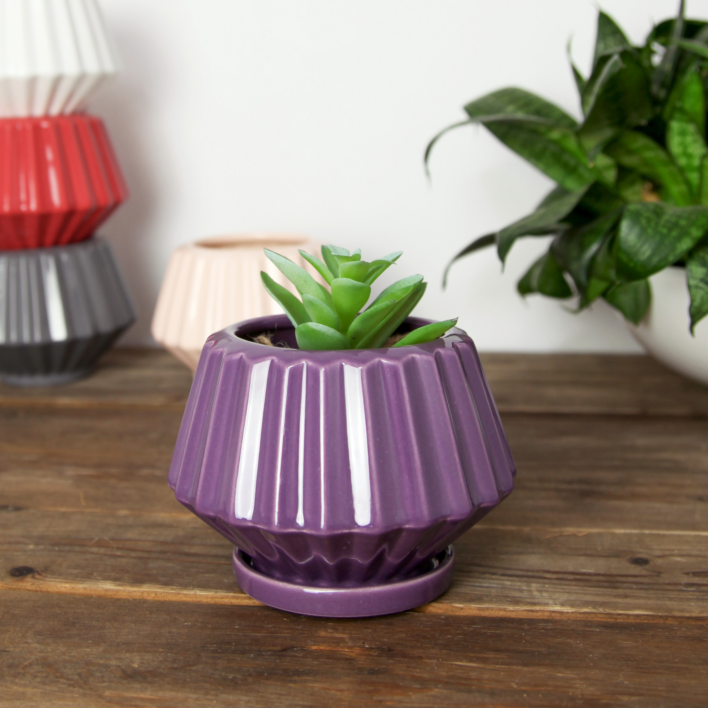 Горщик керамічний Стокротка 0,6 л Фіалковий p282