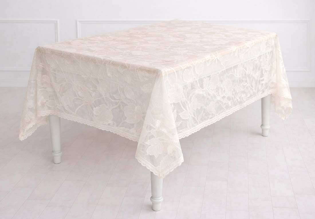 Floral Veil Скатертина з мереживною окантовкою 150*180 см