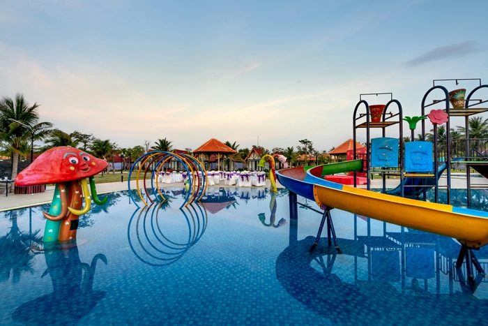  Andamanda Water Park Adventure in Phuket - Dive into Delight