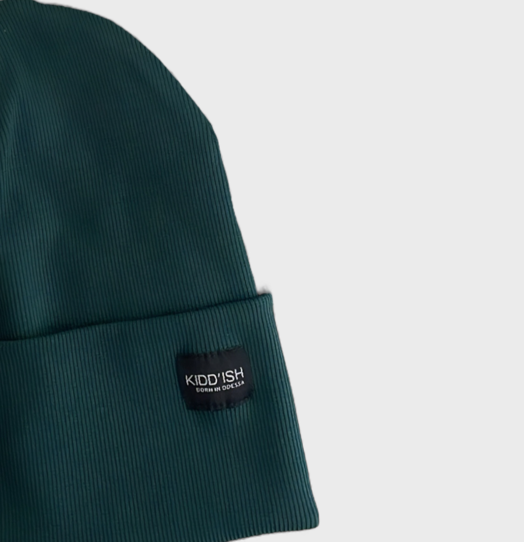 Шапка з підворотом - темно зелений