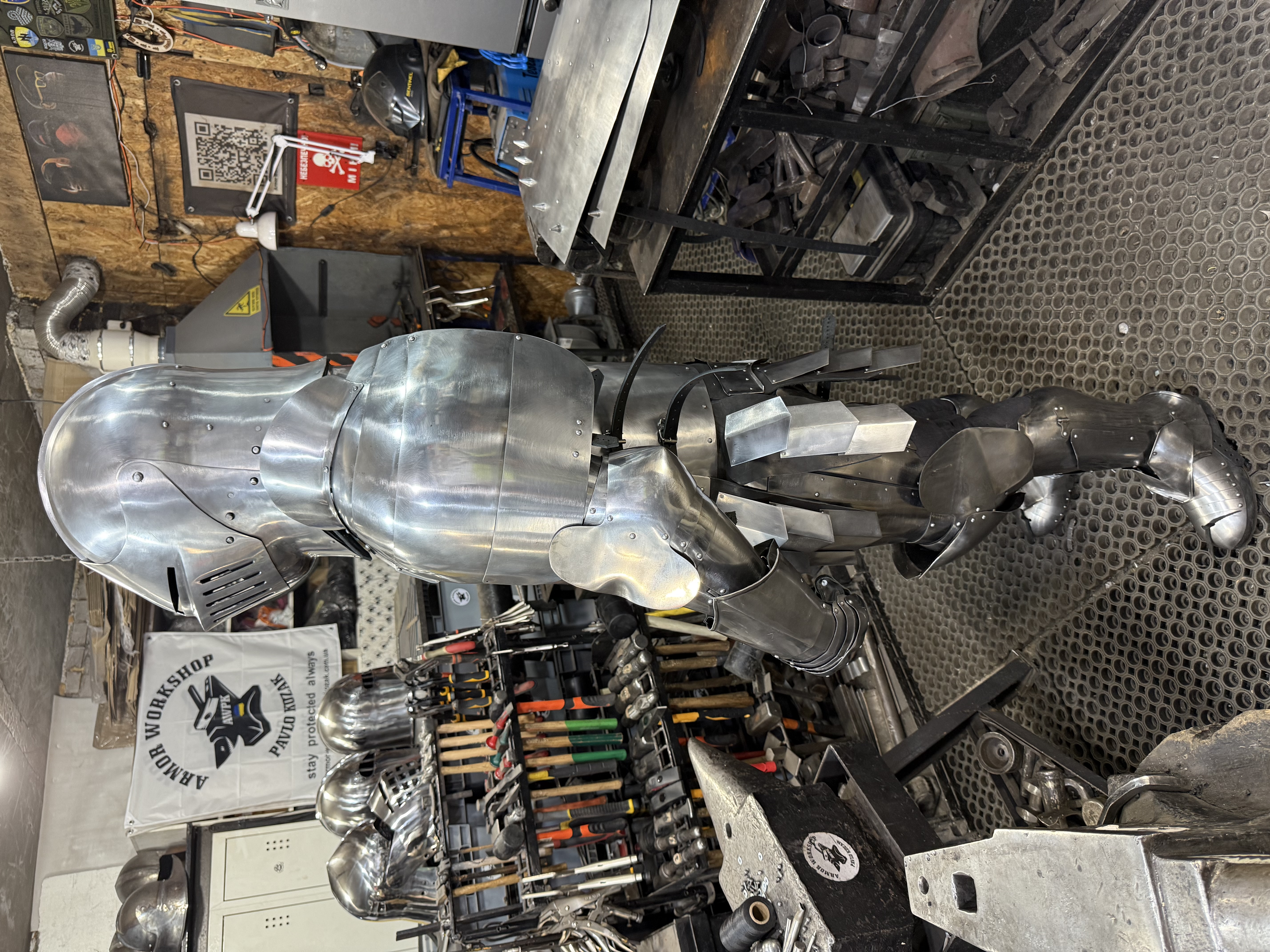 Full Armor Set “Fantastic”