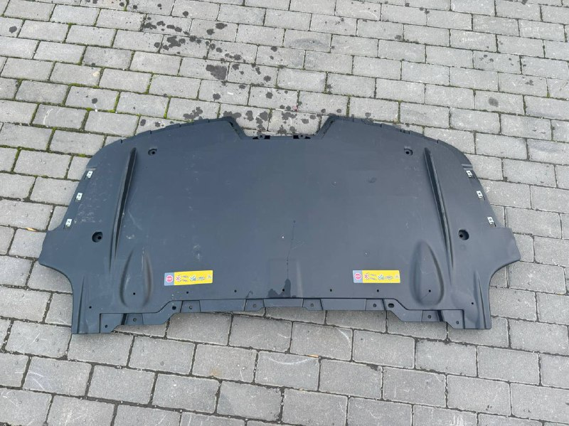 Захист заднього бампера на Tesla MX 2021+