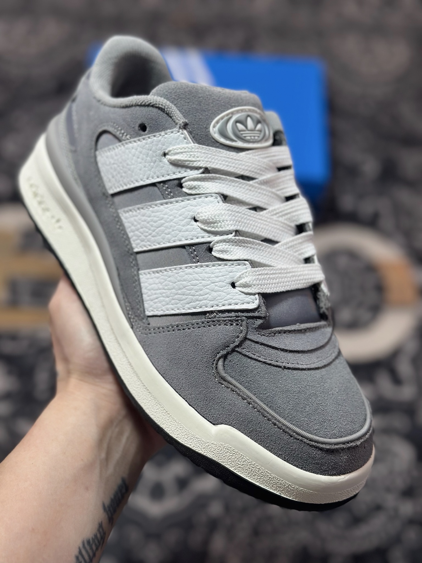 Adidas originals Forum 2000  JS0997