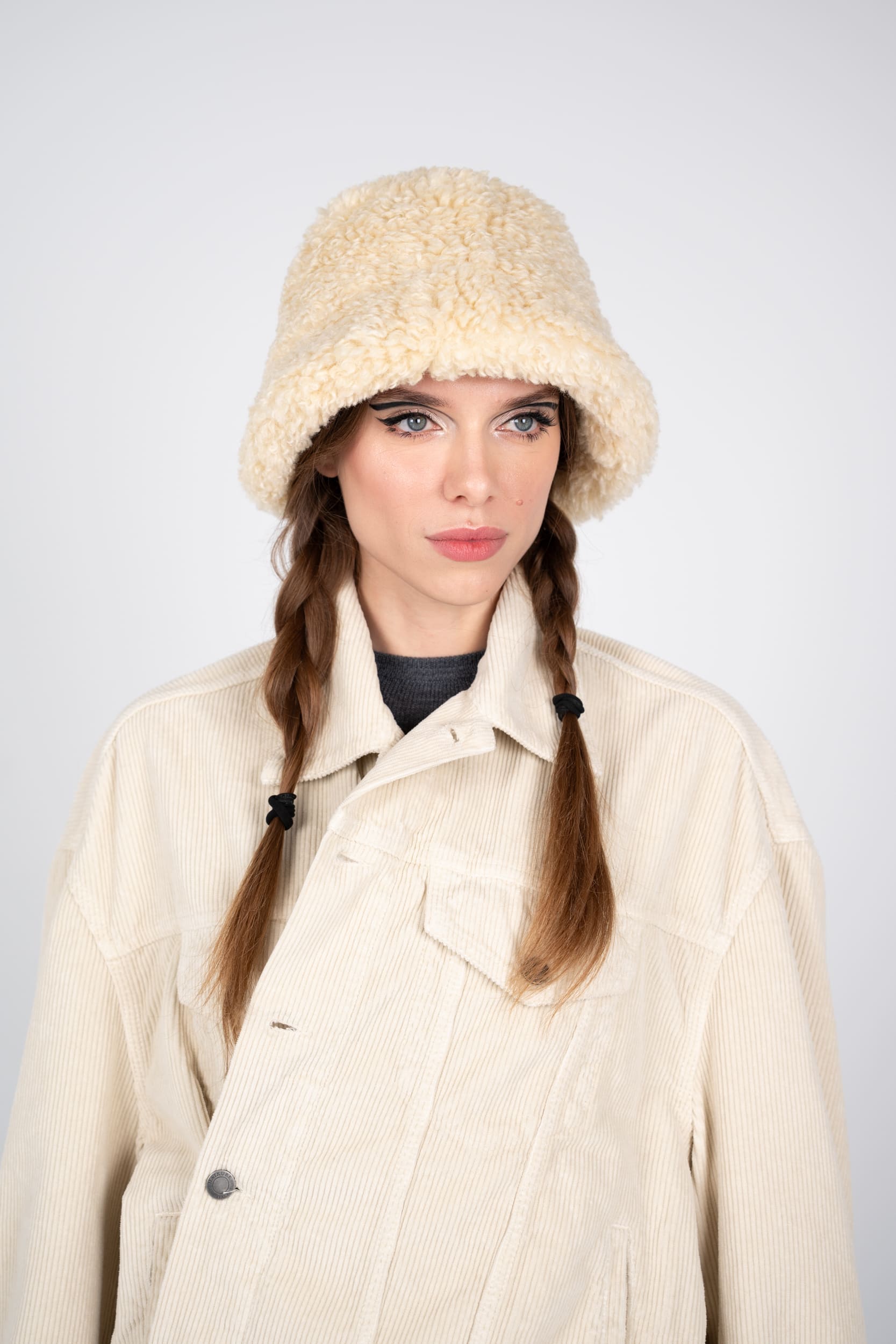 Панама Apparis